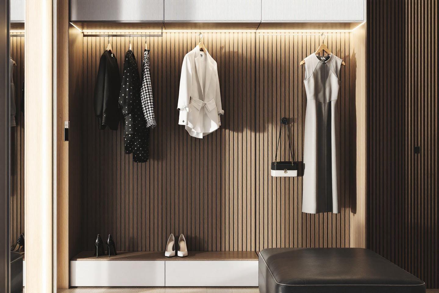 Vêtements suspendus, chaussures et sac dans un placard design